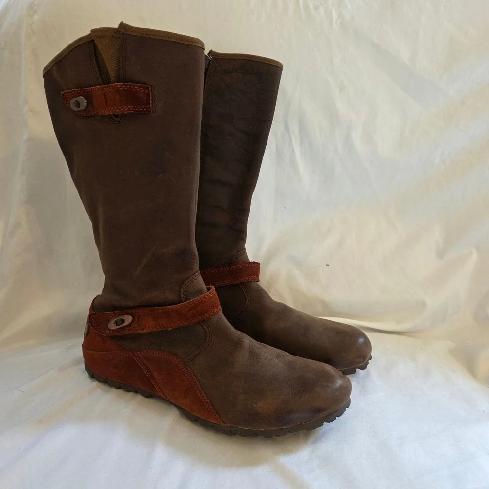 Merrell Womens Haven Autumn Cinammon Boots Size 7.5 Leather Suede Waterproof